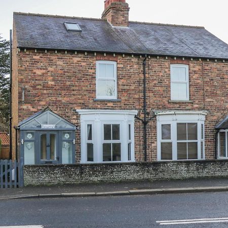 Brinkburn Cottage Scarborough Exterior photo